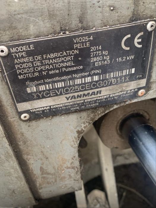 Miniexcavator yanmar vio 25-4