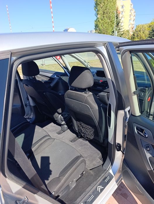 Ситроен Пикасо с Дизелов Двигател