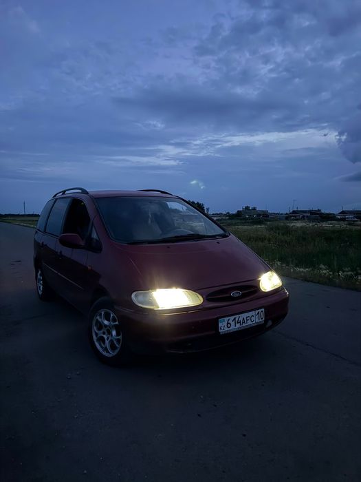 Минивэн форд гелакси