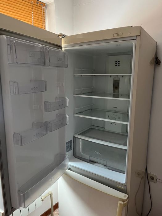 Продается холодильник