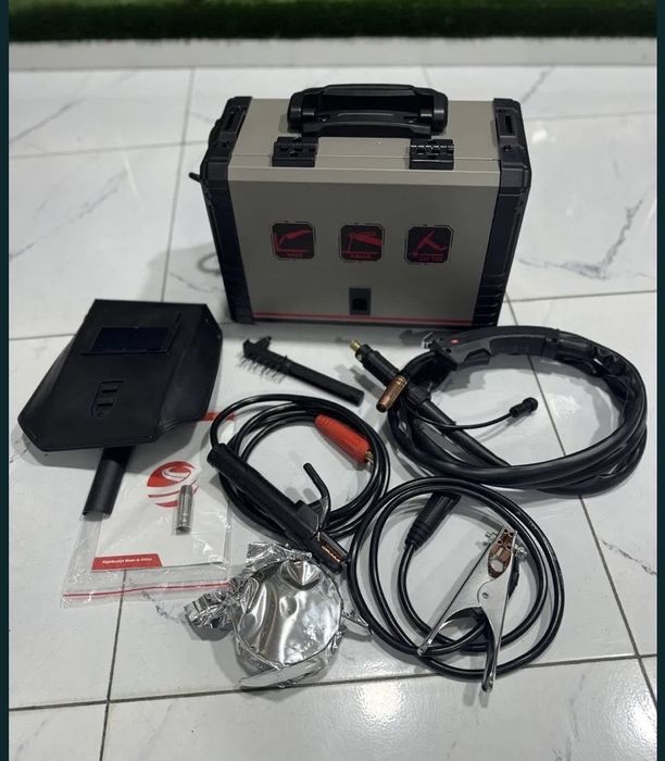 срочно продам Сварочный аппарат, Полуавтомат