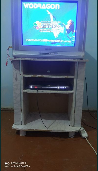 Телефизор + коплект