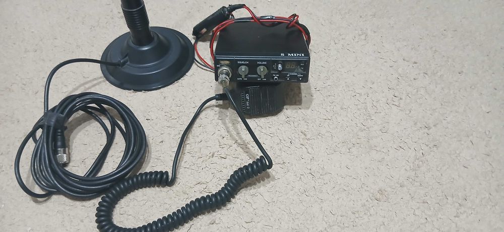 Stație emisie-recepție + antenă Midland