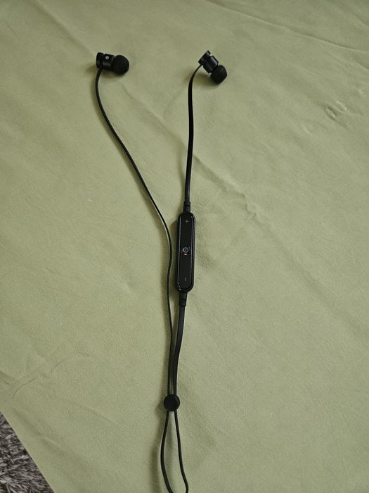 Безжични слушалки Beats