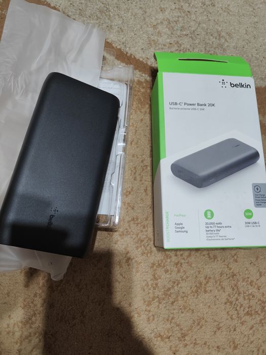 Повербанк belkin