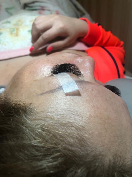 Наращивание ресниц от   8000 тг