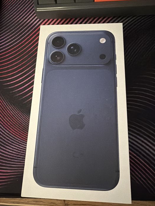 Продается Iphone 17 pro max