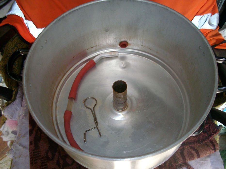 соковар  за варене на сокове от плодове