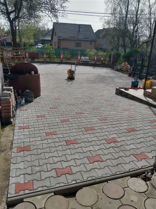 Montaj pavaje si borduri