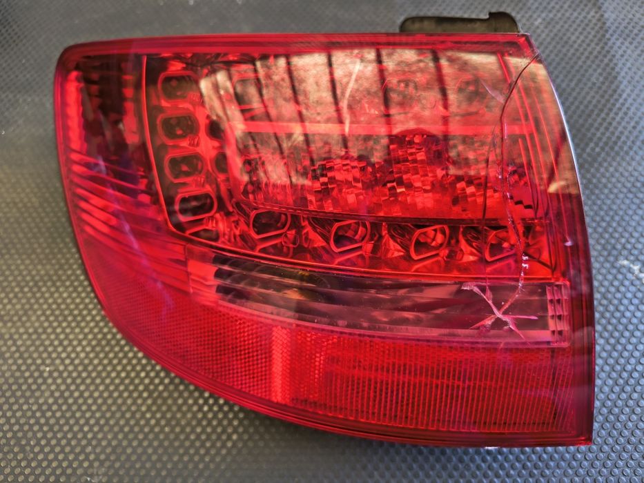 stop led Audi A6 C6 break stânga aripa