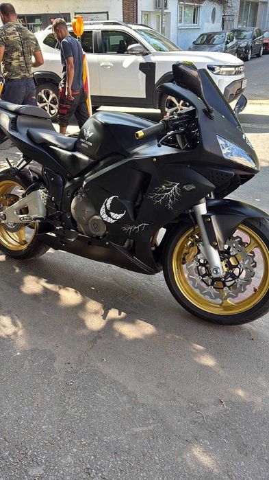 Vand motocicleta  HONDA CBR RR 600CMC
