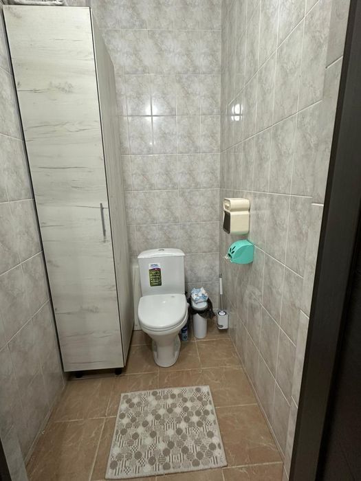 Продам квартиру в 10мкрн 25 доме