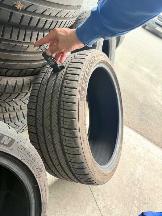 2бр. гуми Michelin Pilot Sport All Season 4 225/40 ZR19 DOT 22/23 6+ mm