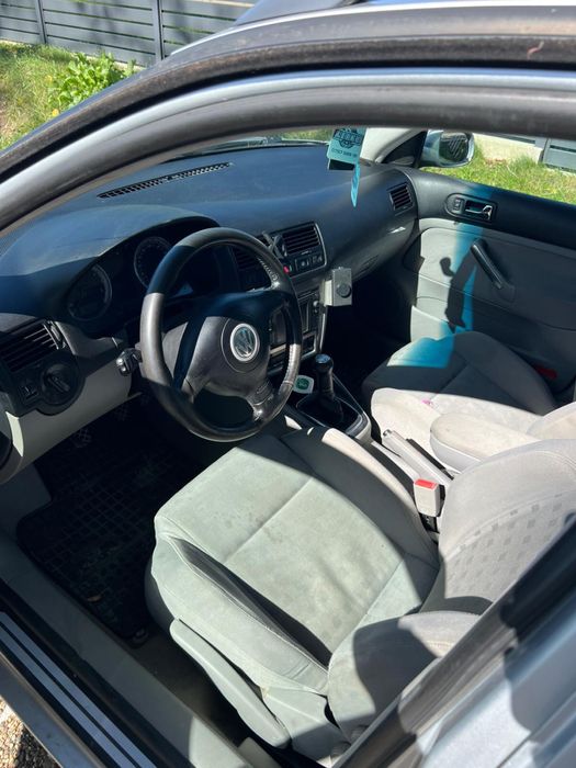 Volkswagen Golf 4 – 1.9 TDI – An 2006 – 2.500€