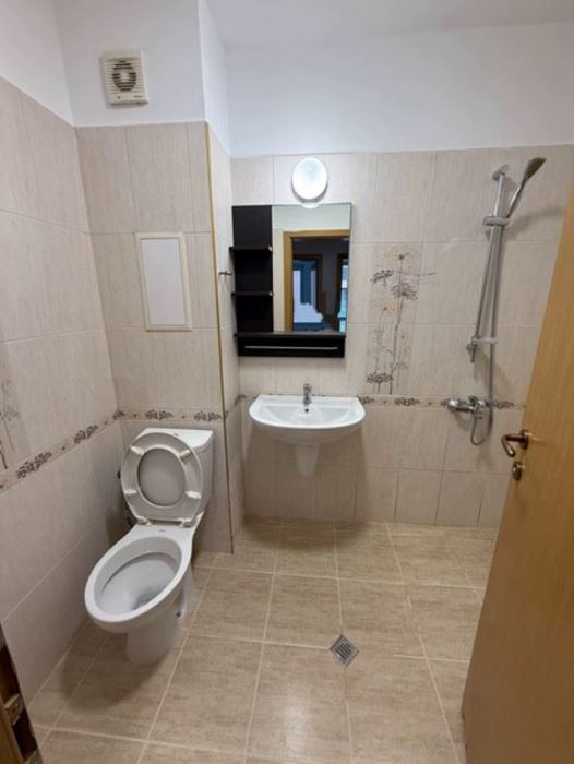 Дава се под наем Тристаен апартамент в София, Витоша - 115 кв.м за 847.62 € - Снимка #6