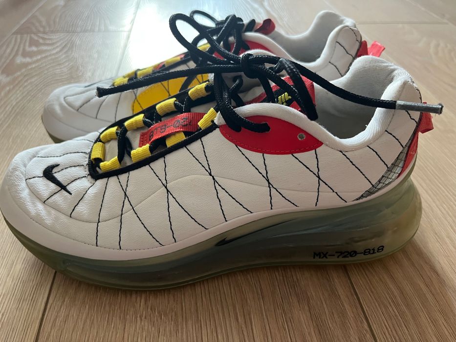 Маратонки Air Max 720-818