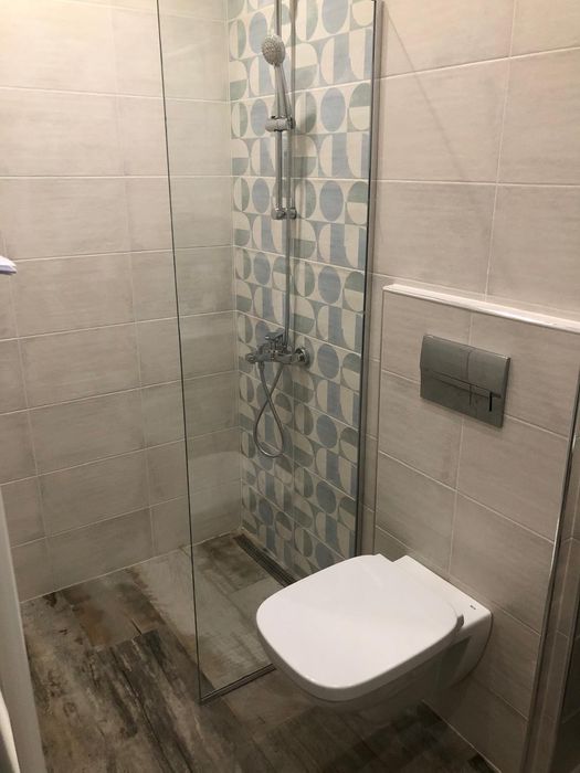 Под наем тристаен апартамент  90 кв 739 евро кв Витоша