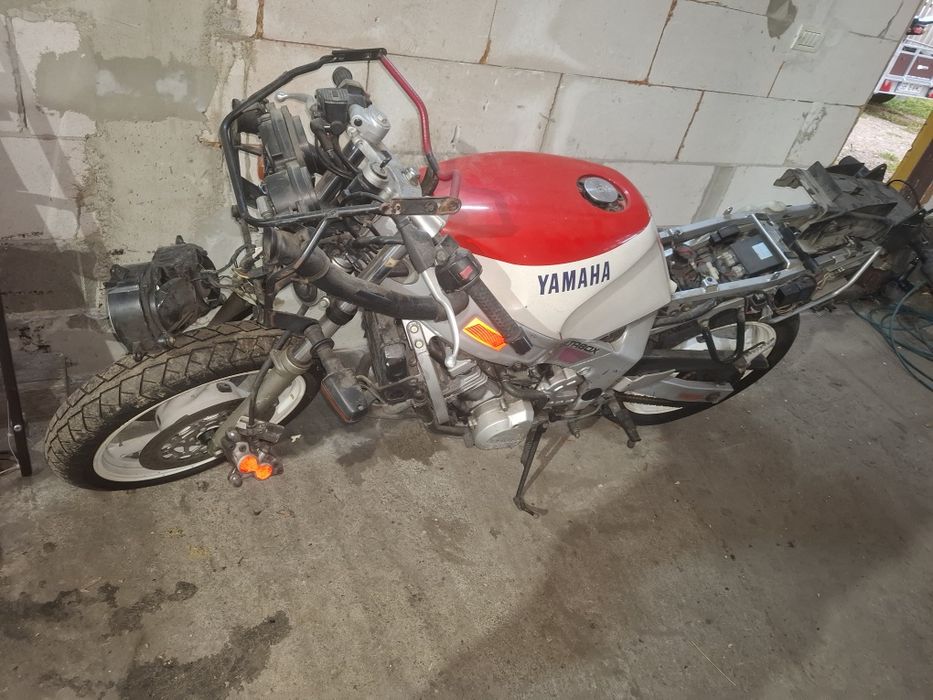 Vand Yamaha FZR600