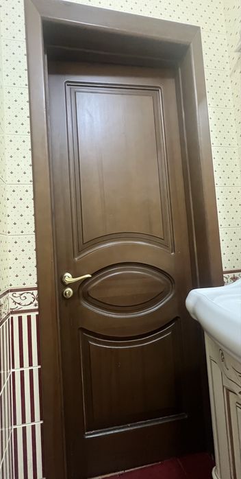 Качественные двери из чистого дерева