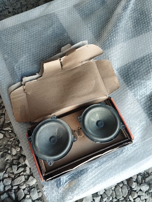 Колонки для машины