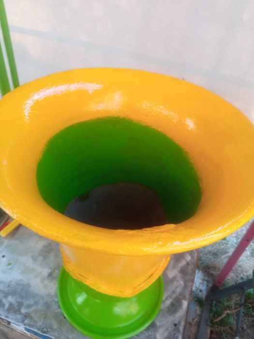 Продам.советскую.урну.