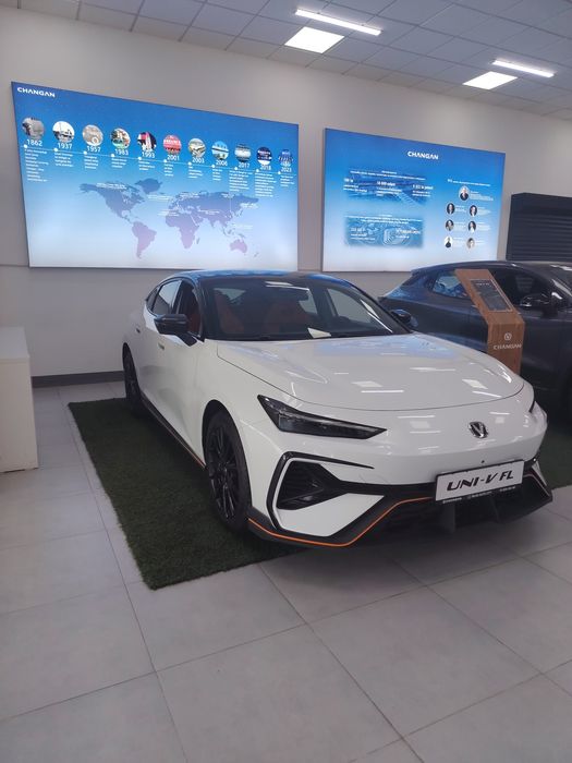 Changan Uni-V FL