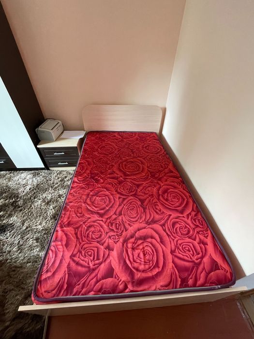 Кровать полуторка