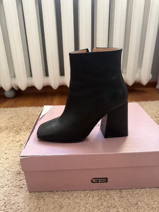 Ботильоны кожанные Италия