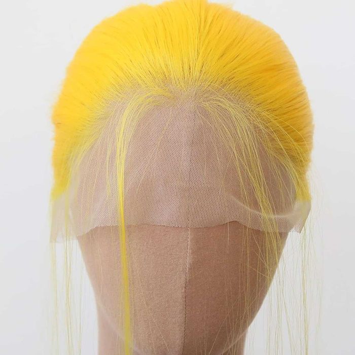 Дълга права жълта перука с дантела 13x4 – ефектен и модерен стил