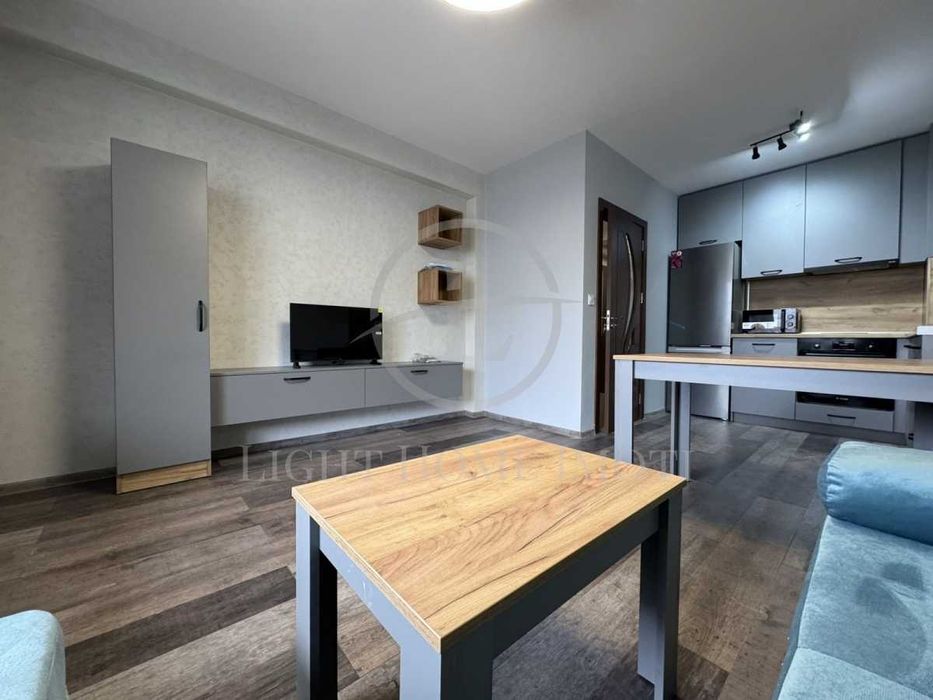 Реф. 3602 Страхотен Двустаен Обзаведен Смирненски