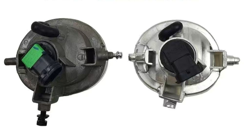 Продам противотуманные фары Мазда сх 5 -7