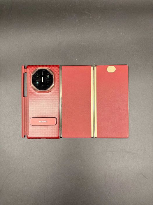 Huawei Mate XT Ultimate (GRL-LX9)