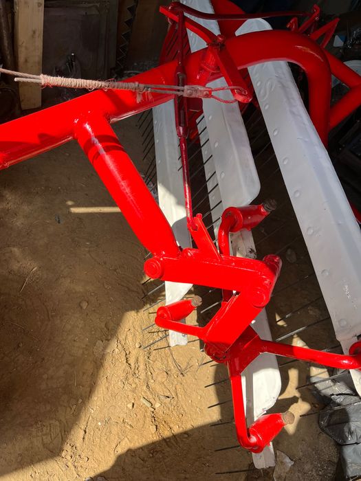 Продавам сенокосачка BCS