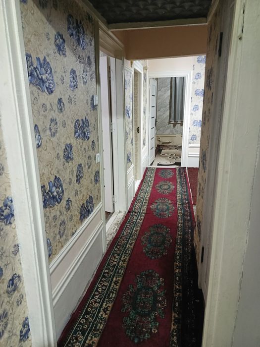 Andijon shahar qoshariq dahasi 36 uy  3 hona ijaraga beriladi