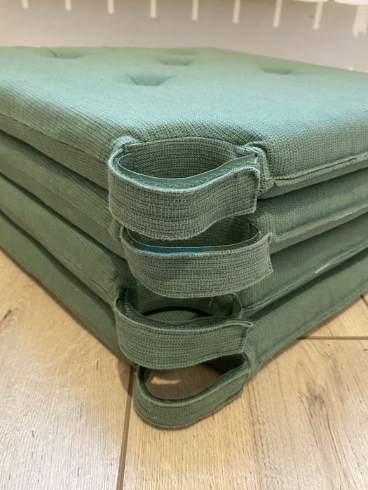 Обеденный стол IKEA + подушки в подарок