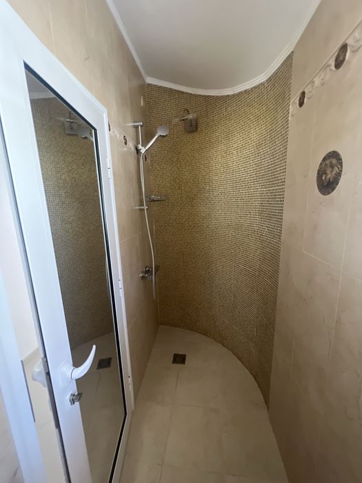 Дава се под наем Етаж от къща в Балчик - 200 кв.м за 229.5 € - Снимка #14