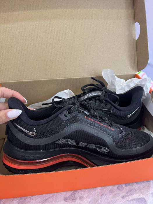 Обувки за бягане Nike Pegasus Premium.