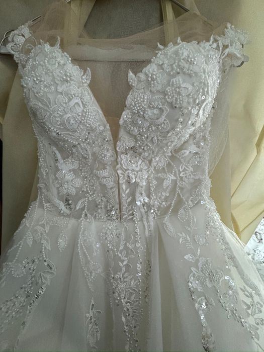 De vanzare Rochie mireasă !!