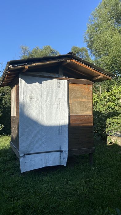 Дървена къщичка с изолация