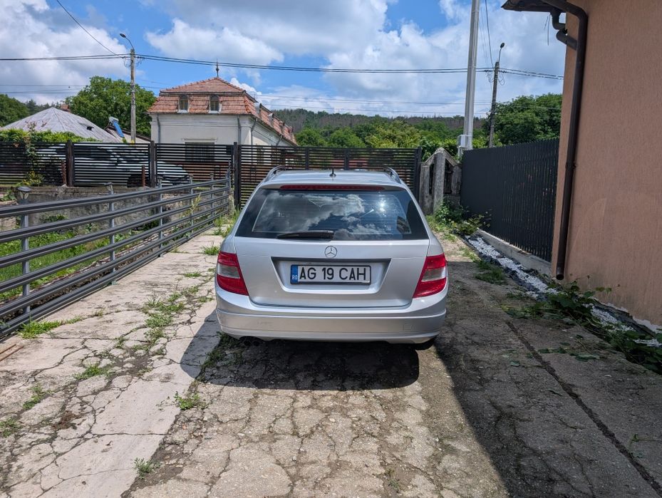 MERCEDES-BENZ C-Class 2010 — imagine 2