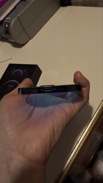 Iphone 12 pro , 256 gb