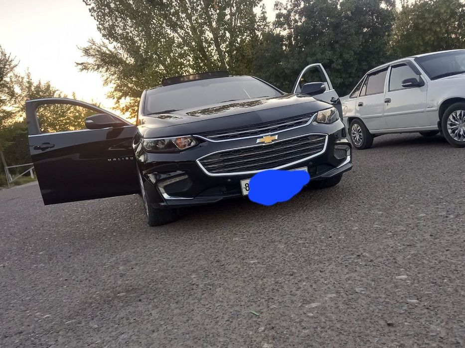 Малубо 2 сотилади 2.4