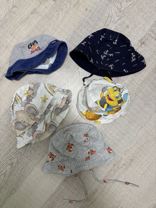 Шапки за бебета - летни, пролетни, зимни размери 0-6 месеца