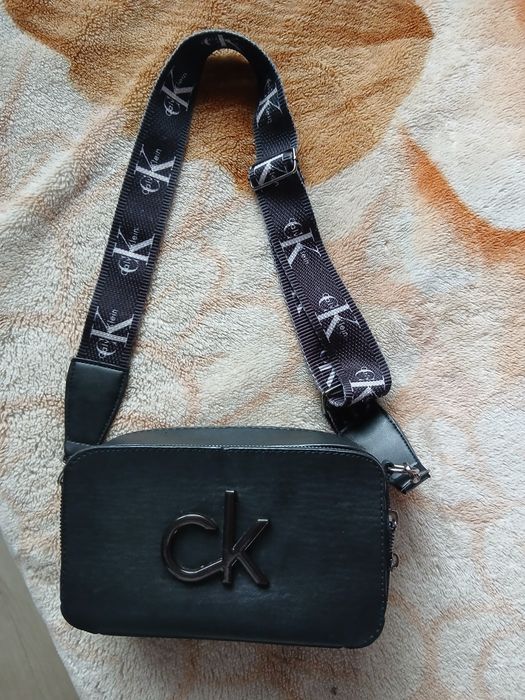 Дамска чанта нова