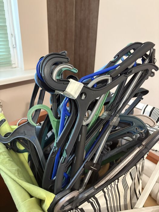 Плечики вешалки для одежды