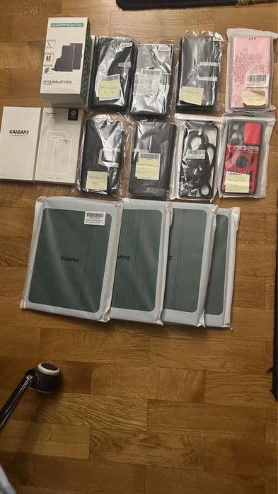 Huse diverse pt telefoane si 4huse pt tableta samsung noi