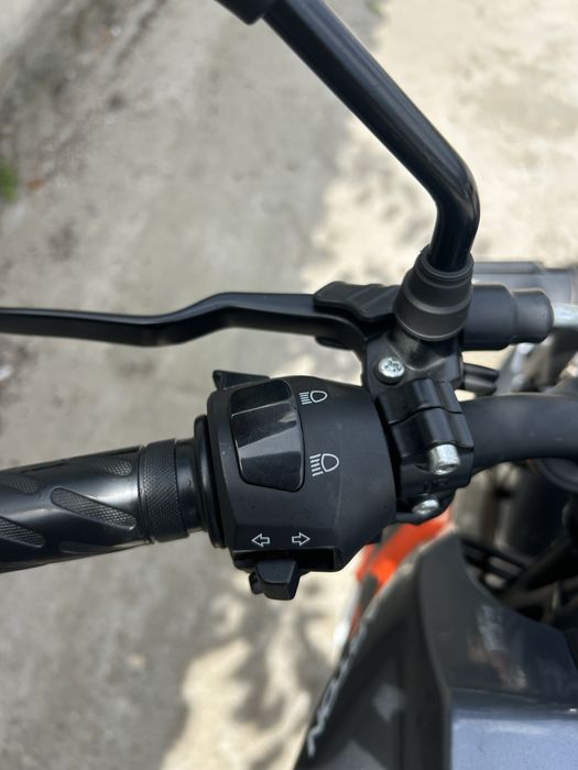 Motocicleta Barton 125cc Naked Categoria A1 (nu honda,ktm,yzf)