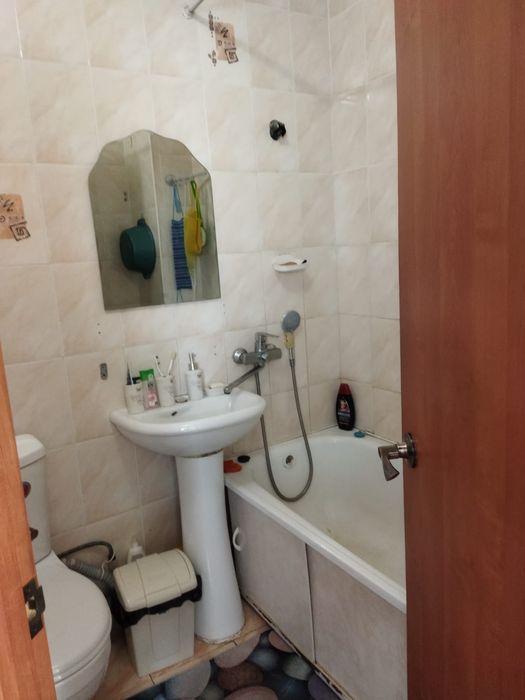 Продам 2-комнатную квартиру