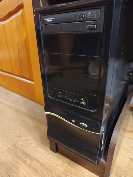 Продам компьютер