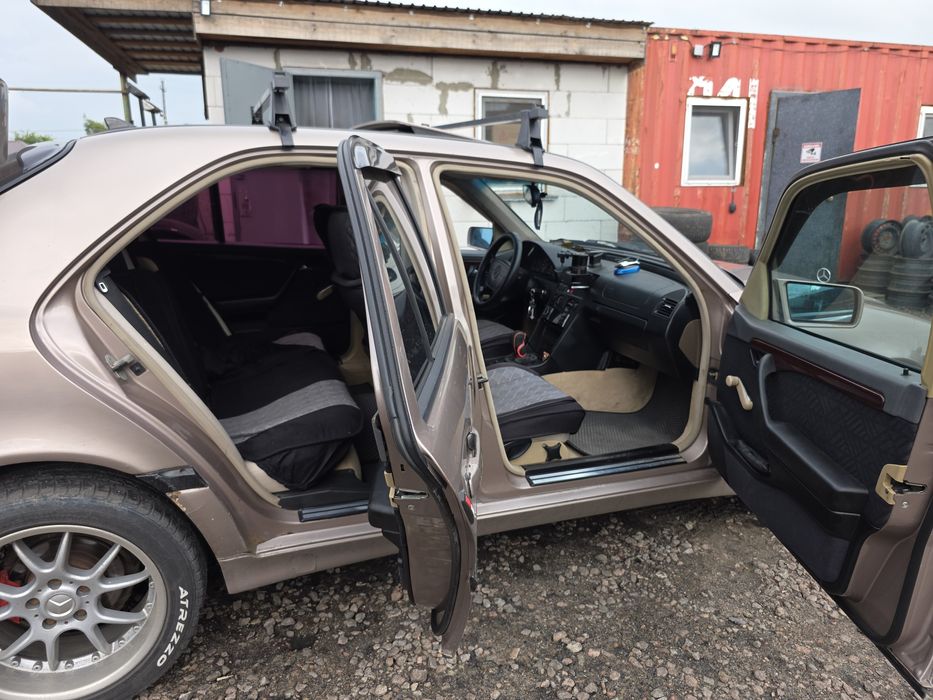 Продажа мерса 202